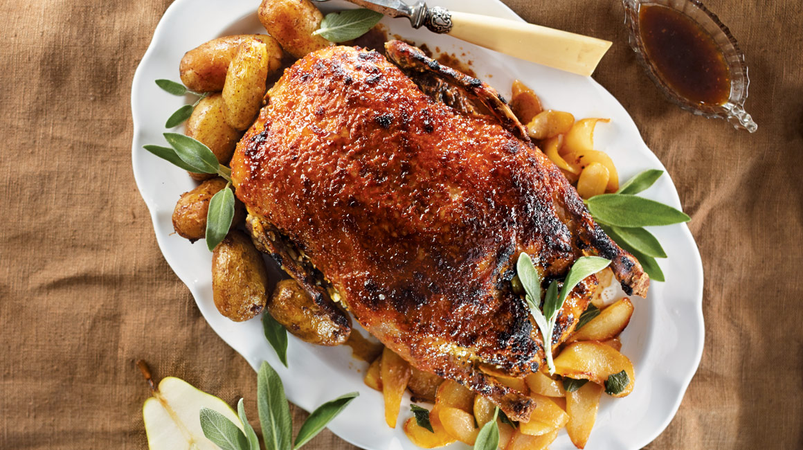 Canard en croûte de parmesan et poires grillées de Christian Bégin