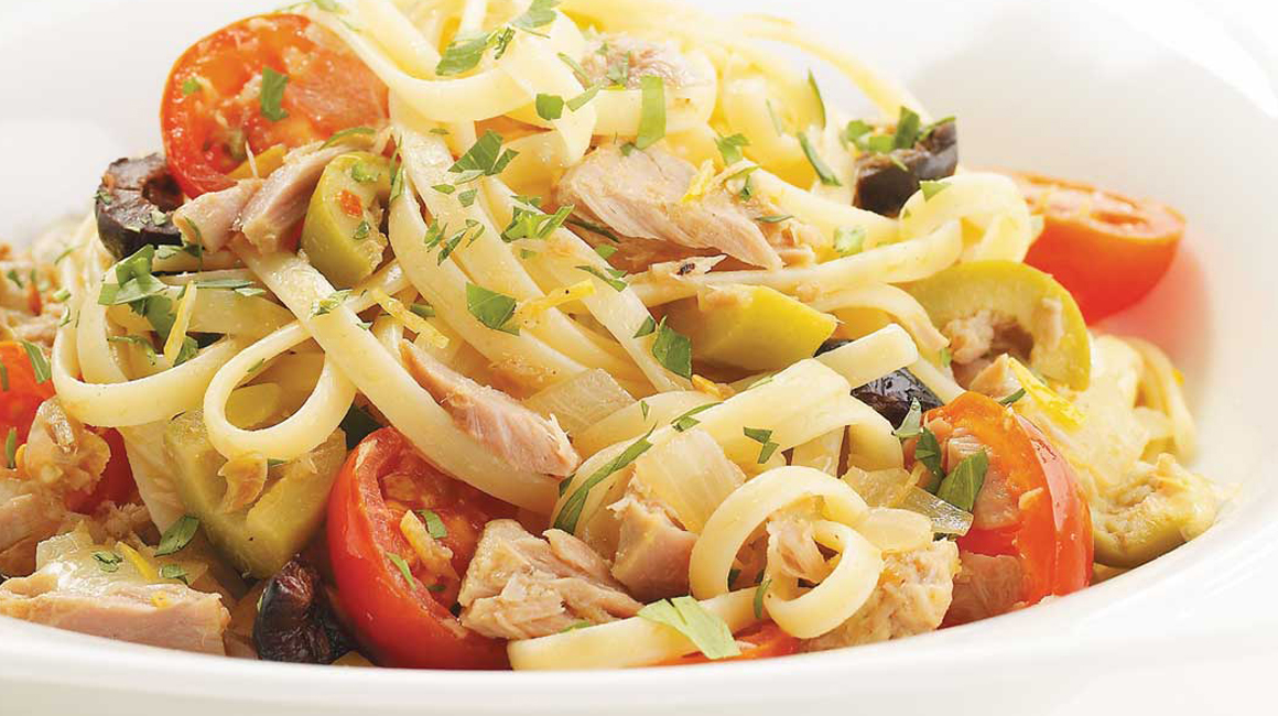 Linguines au thon et aux olives