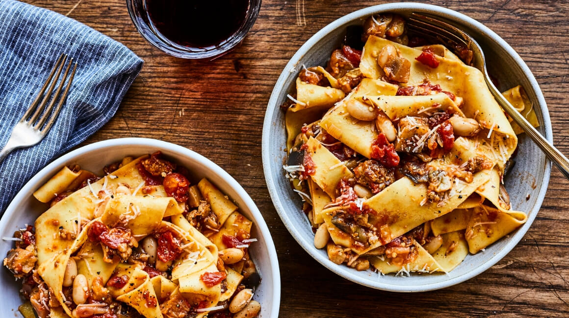 Fresh Pasta with Italian Sausage 