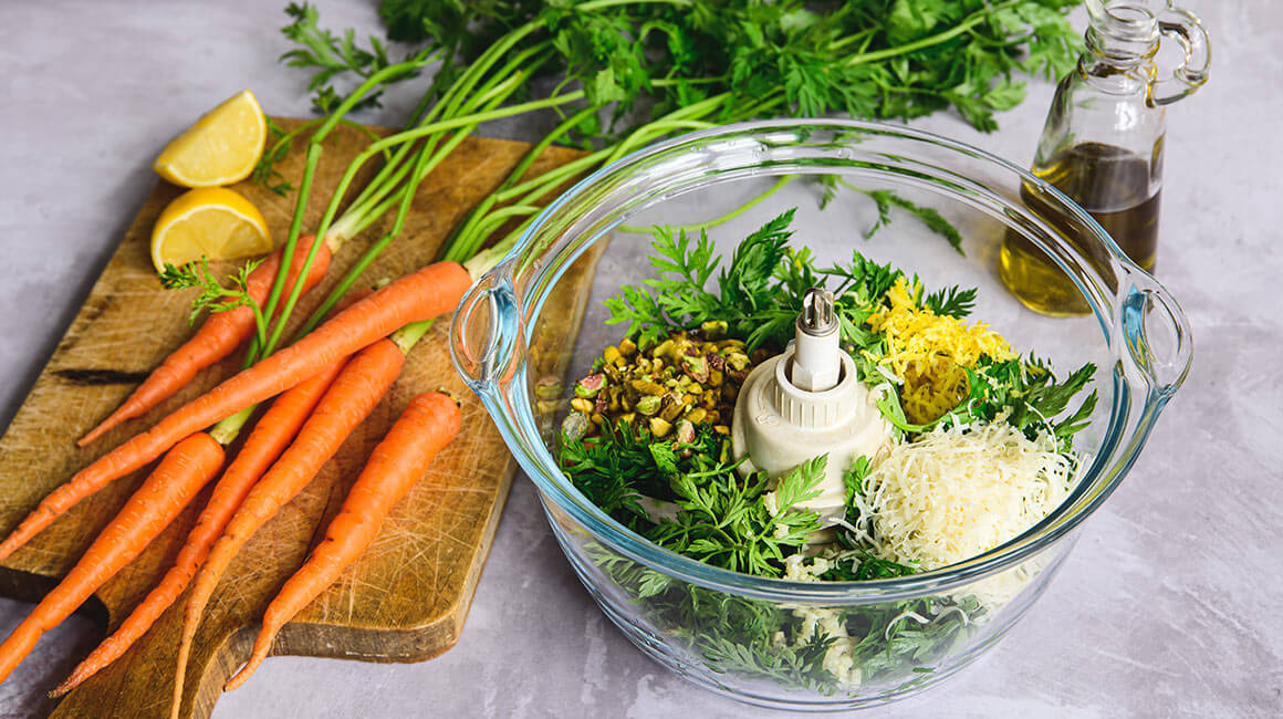 Pesto de fanes de carotte