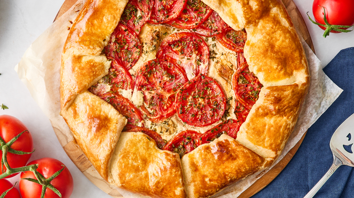 Rustic tomato and cream cheese tart